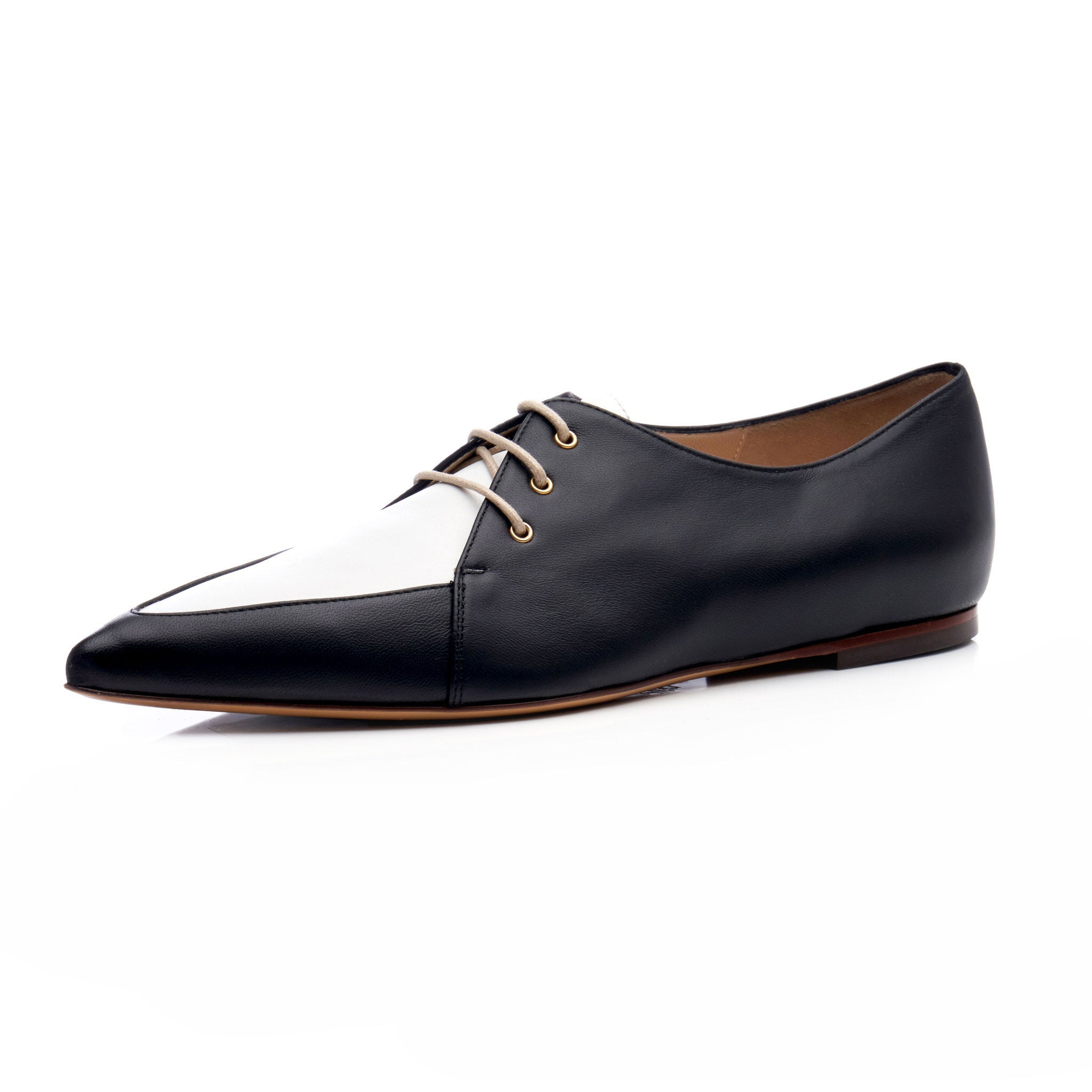 Eleanor Pointed Toe Oxfords in Black - LOU.EARL
