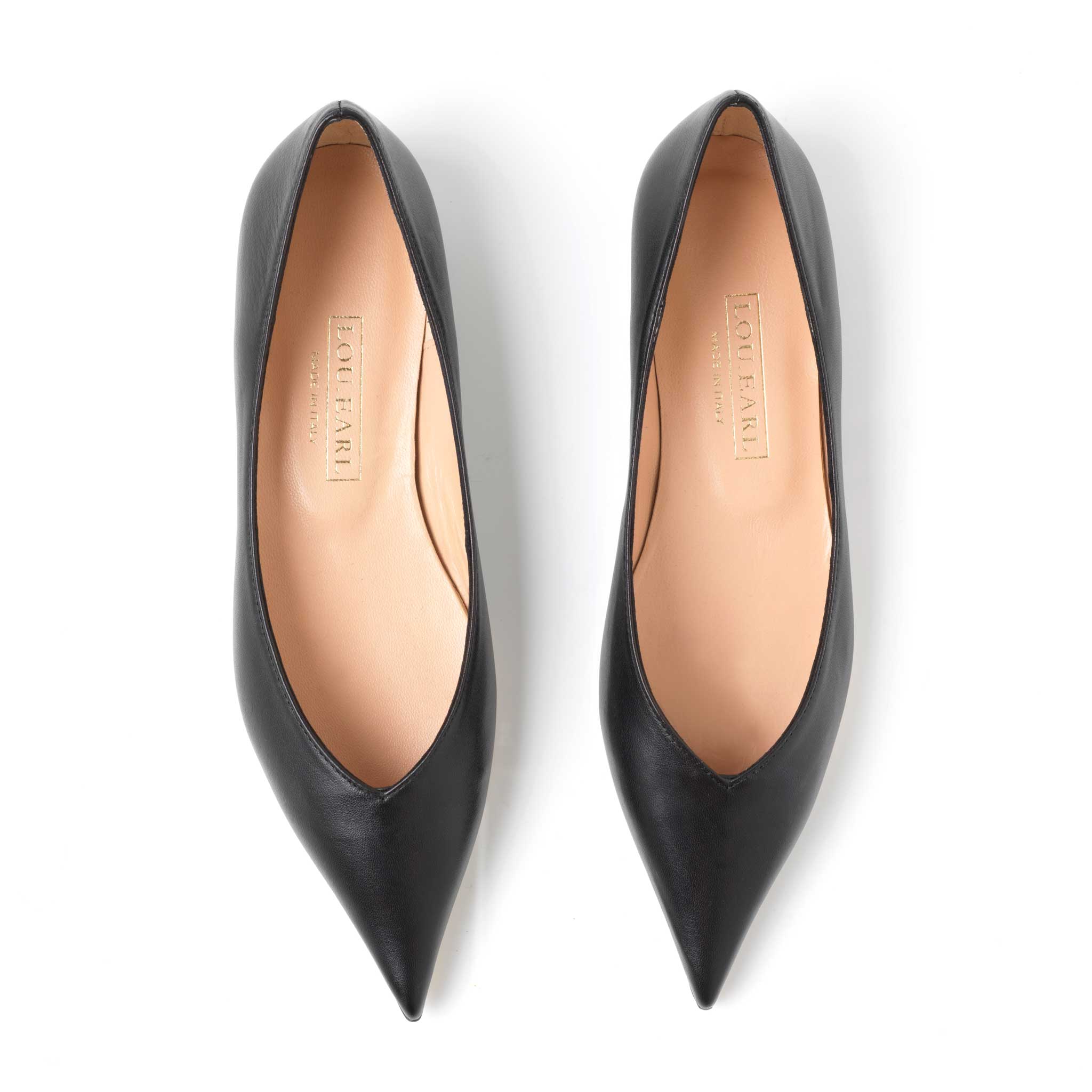 trending ultra pointy flat shoes for women in black Italian leather 